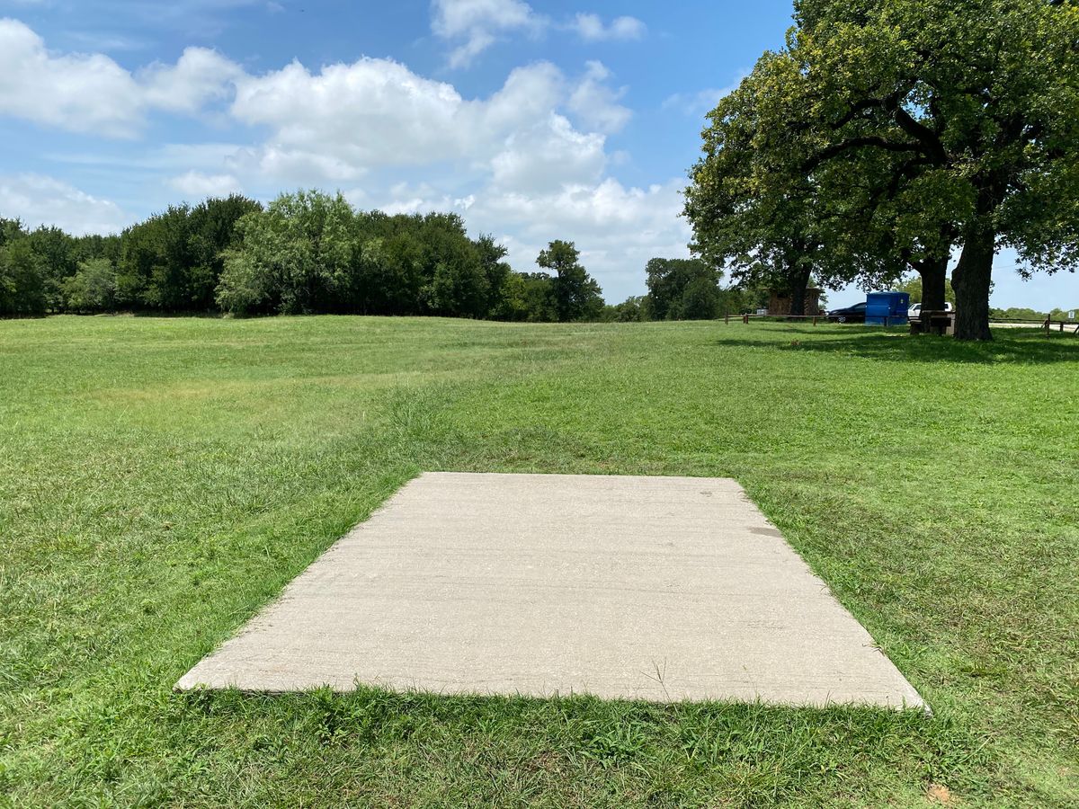 Hole 10 Tee Pad