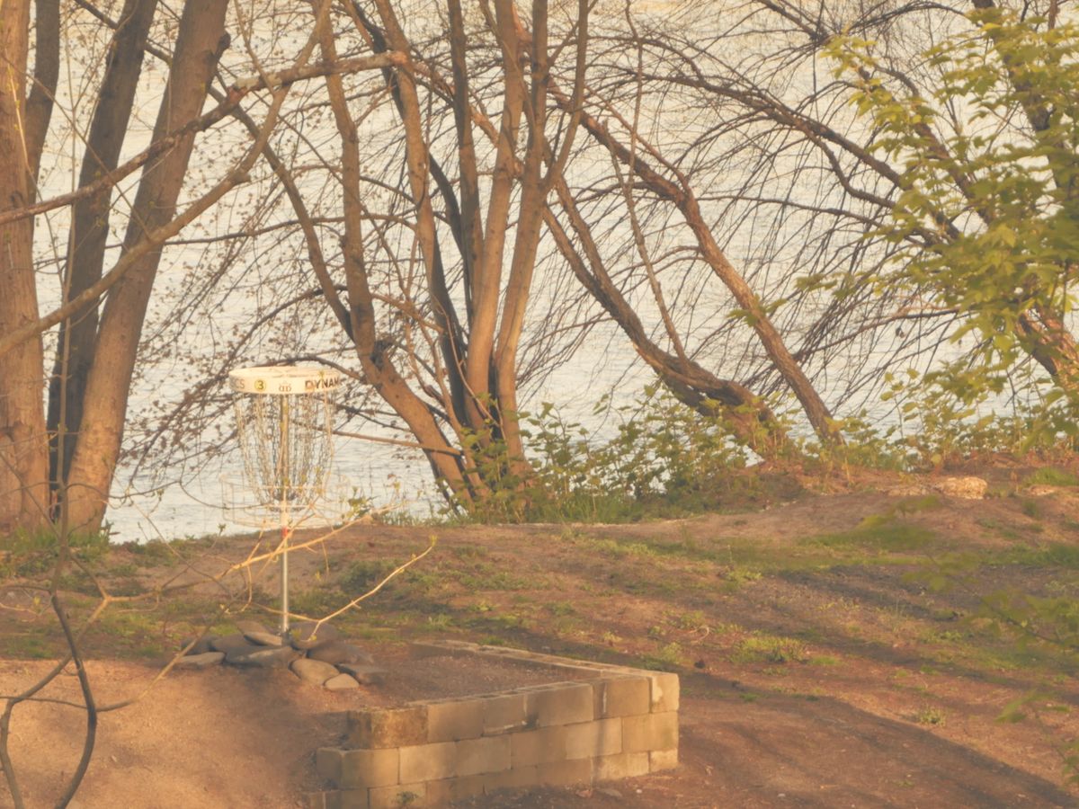 Hole 3.