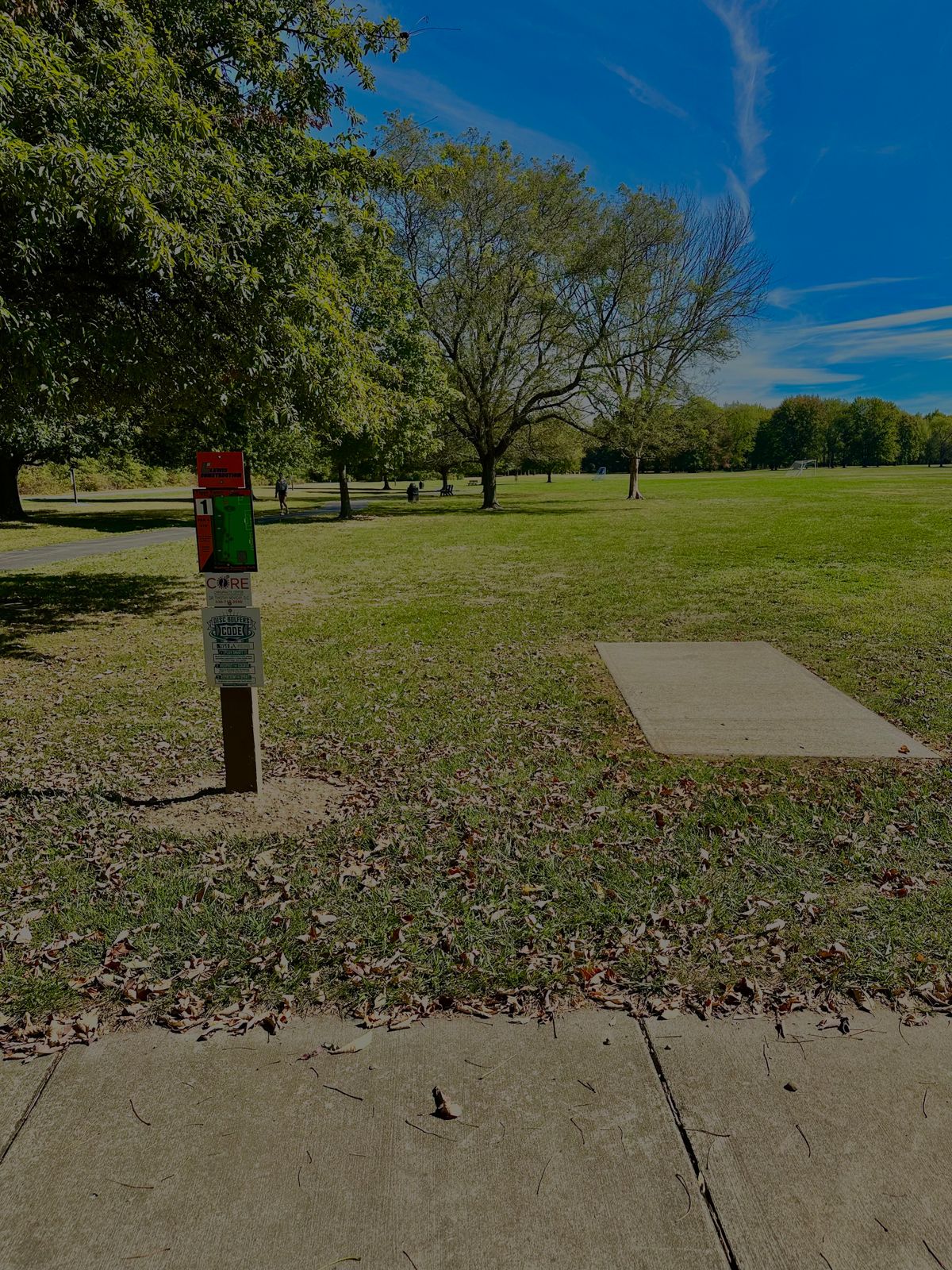 Hole 1 Tee Pad