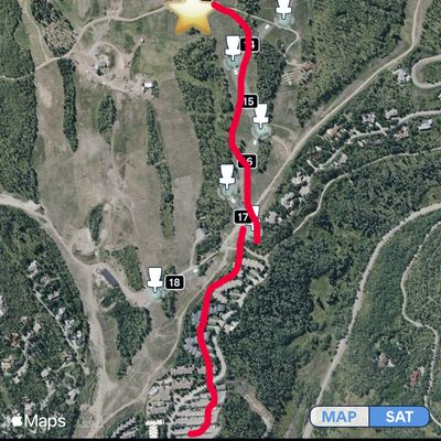 Map with recommended hiking route from lot 13