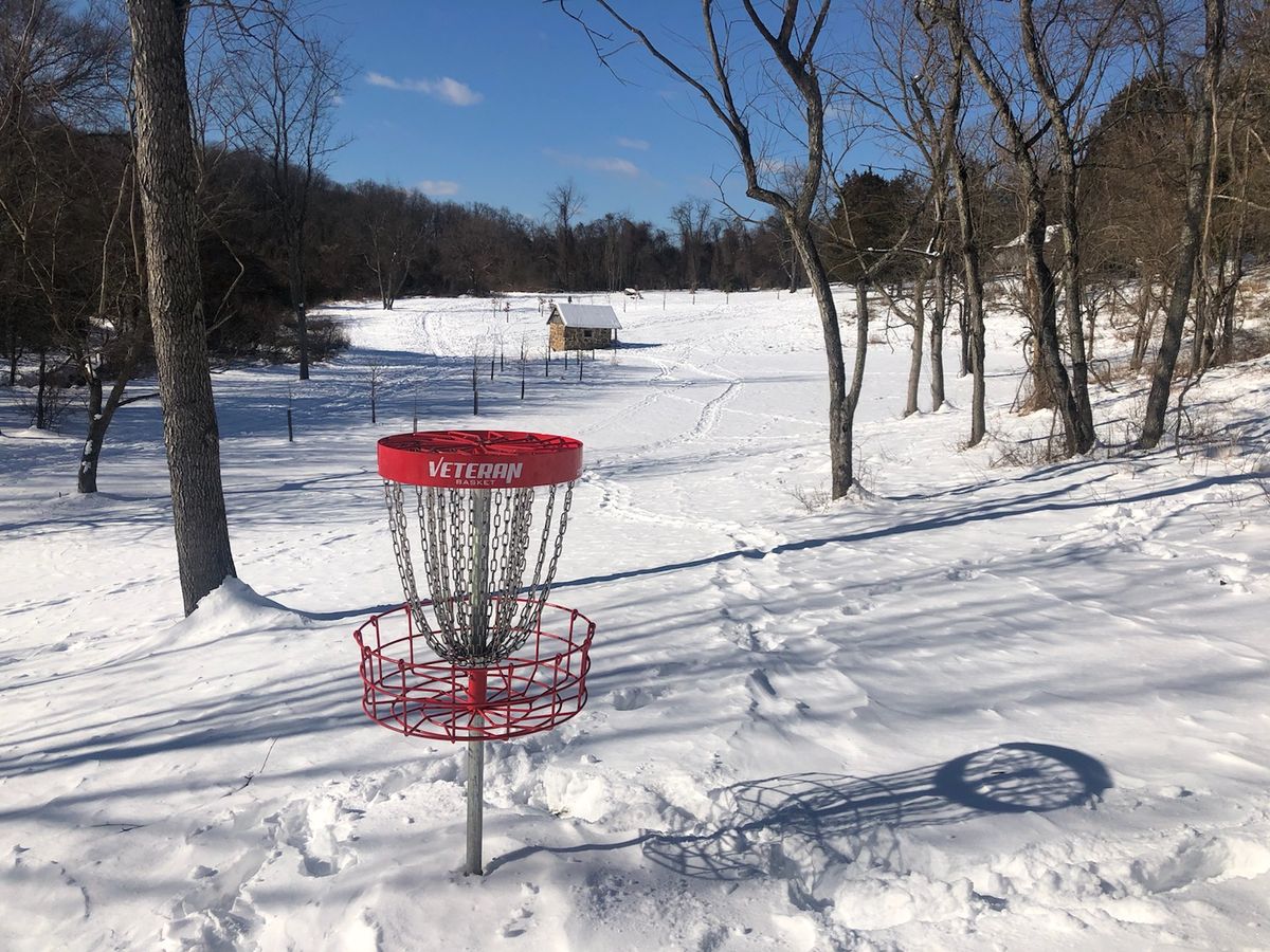 Hole 18 basket - teepad is to the right of the building