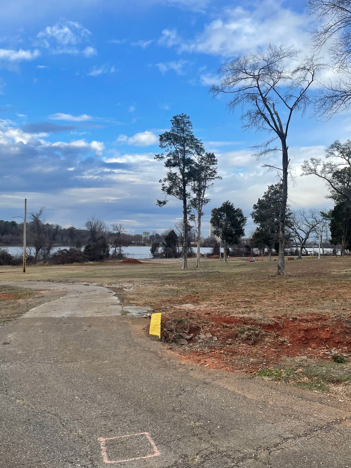 Hole 3 tee pad view