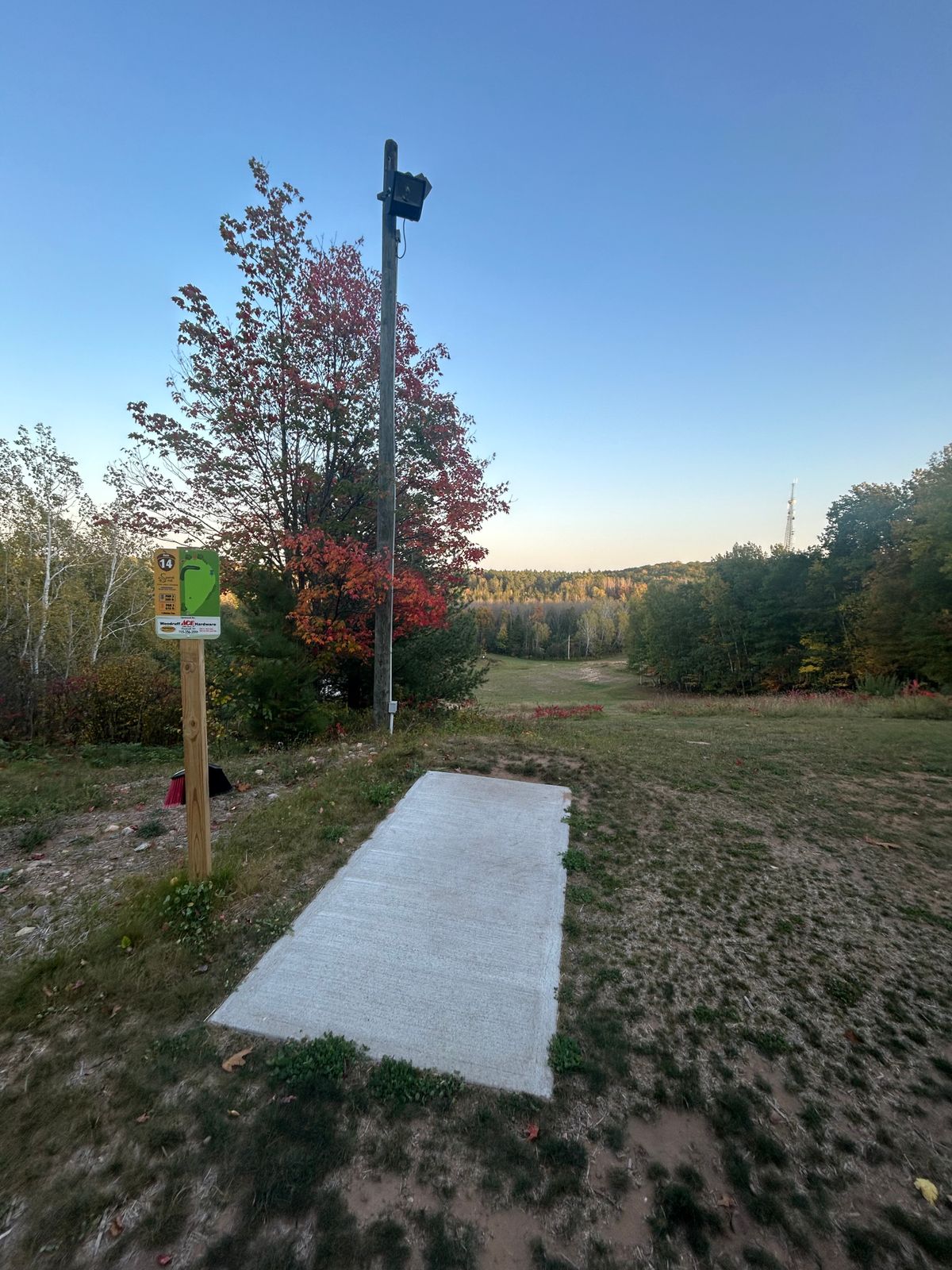 Hole 14 - insanely downhill!