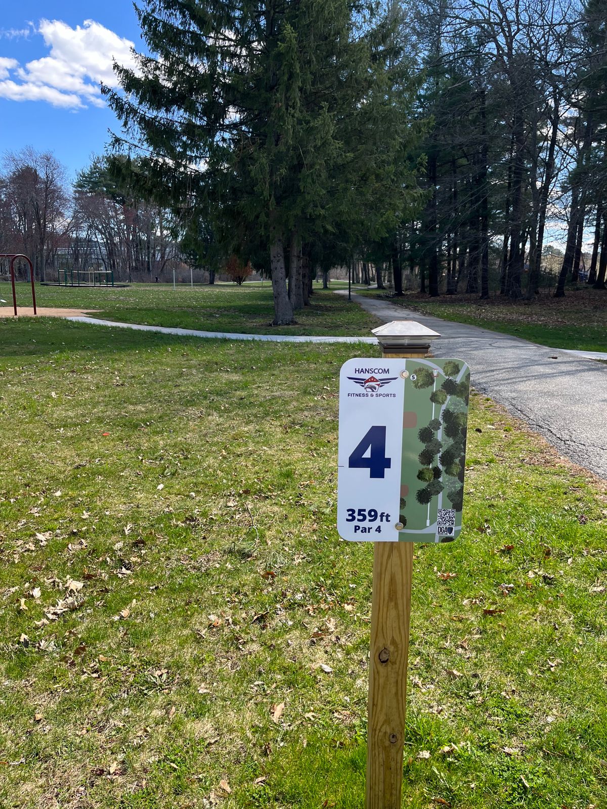 Hole 4 play area to left, walkway right