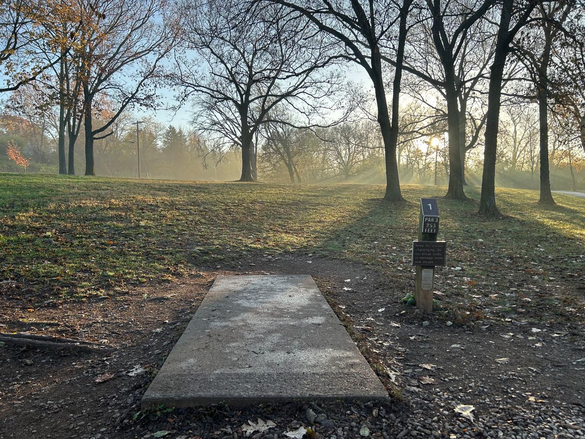 Hole 1 on a chilly autumn morning