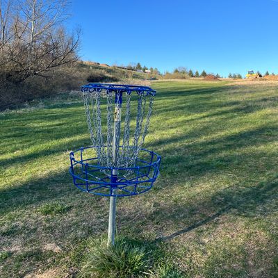 Hole 1 Basket