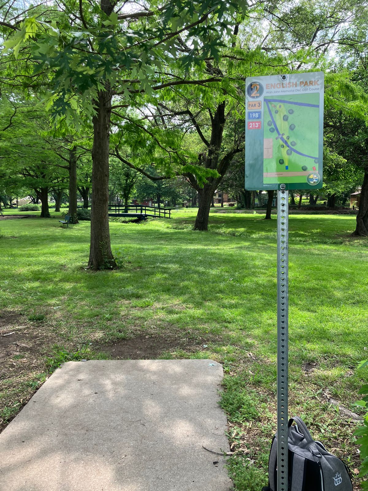 Hole 2 tee.
