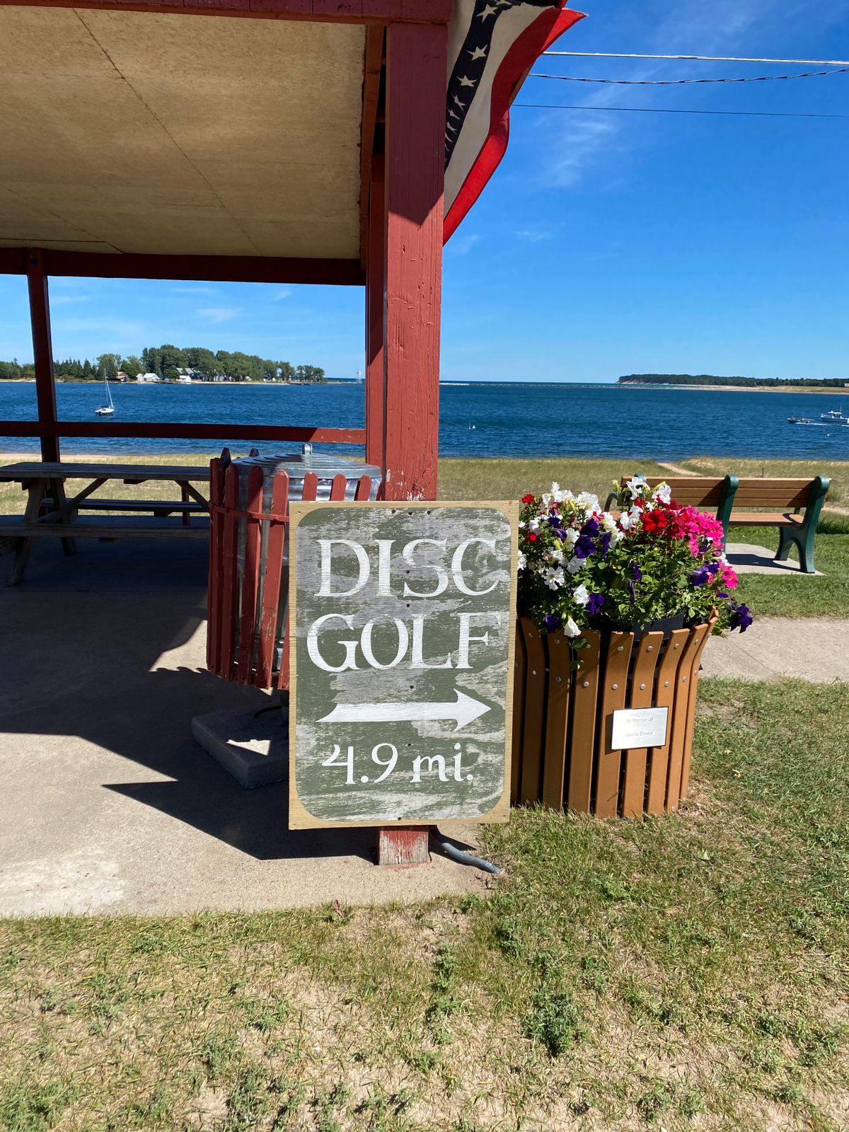 3.9 miles to a left hand turn on H58, one additional mile to hole 1. Makes 4.9
