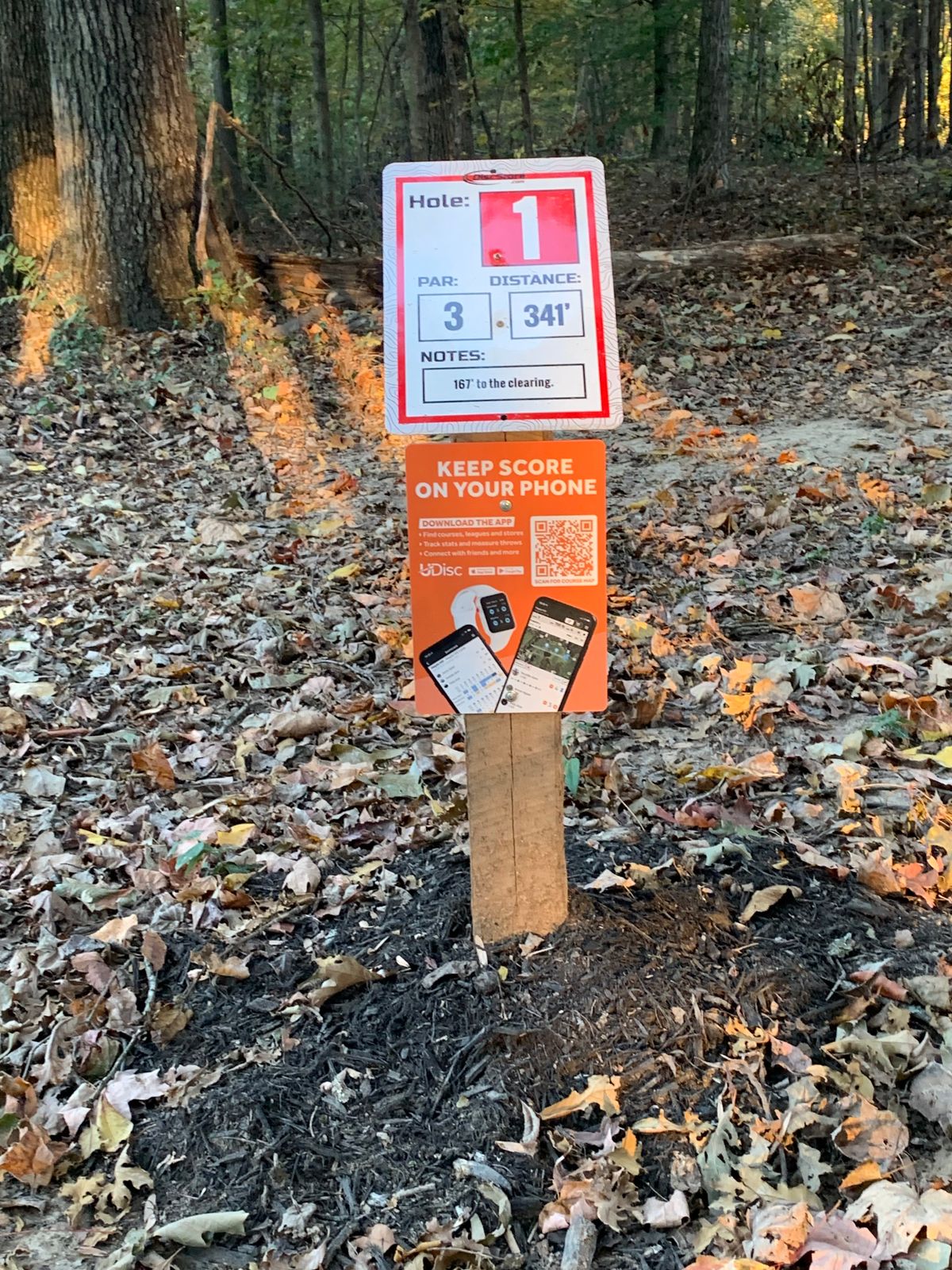 Hole 1 tee sign.