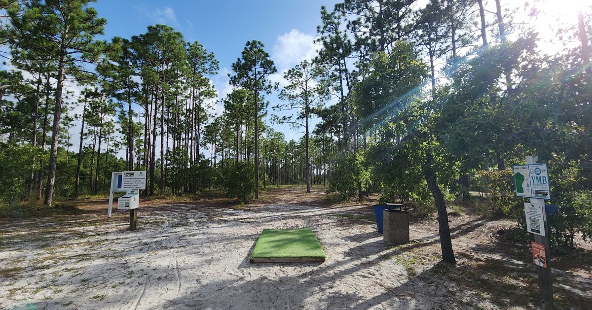 1st tee. Frolf at its finest.