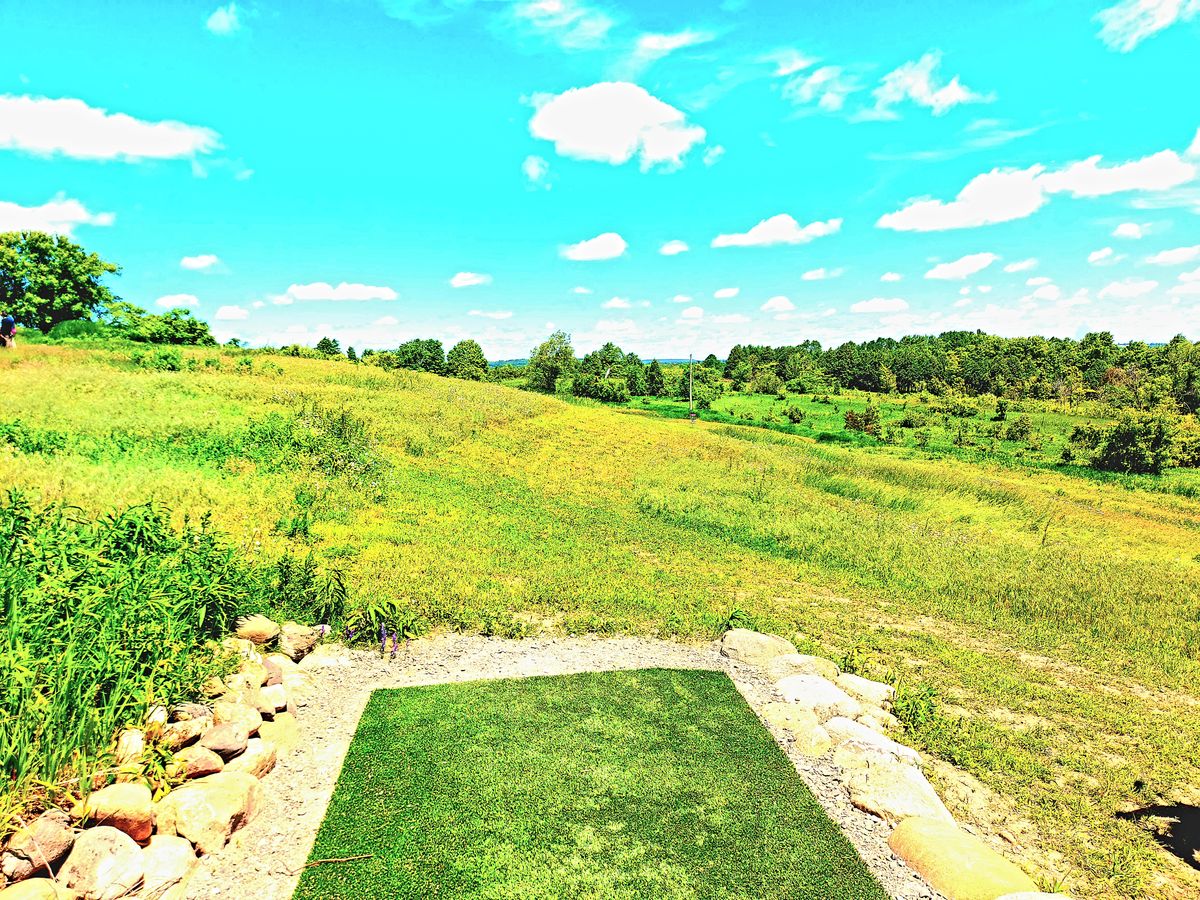 Hole nine. 🌳🥏🌳🧿🌳🧿