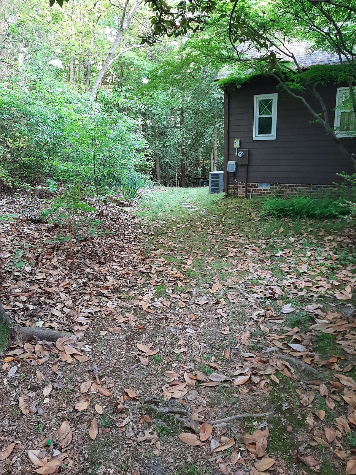 Hole 22 White Tee