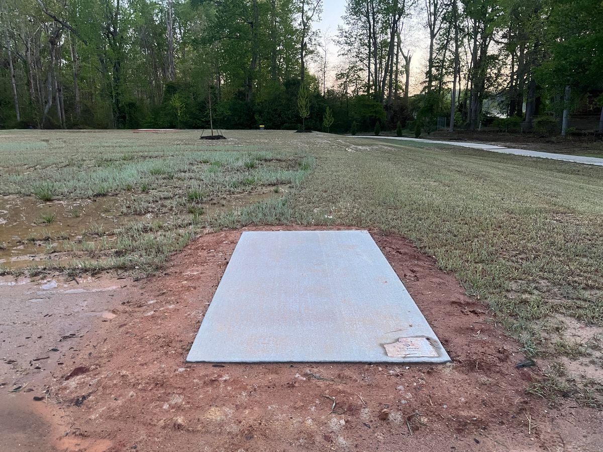 Hole 7 tee