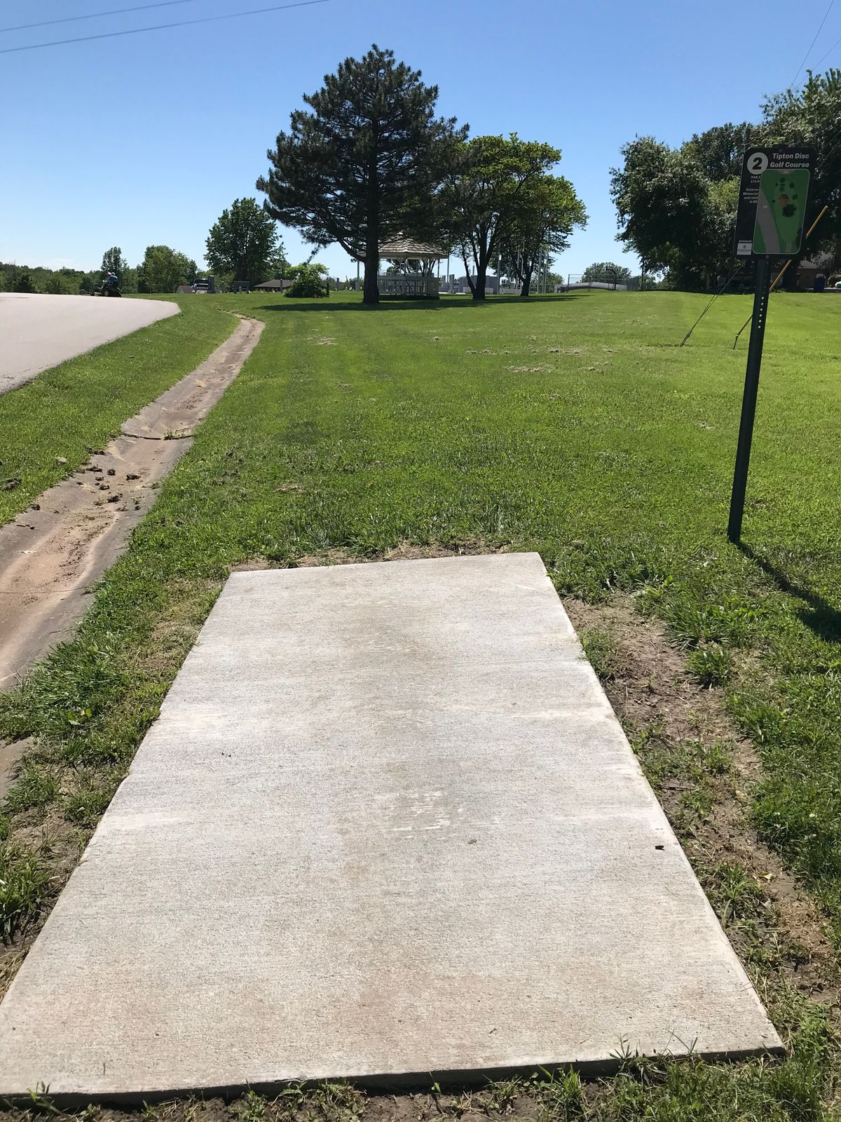Hole 2, Par 3