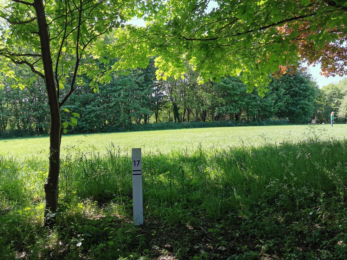 Mereside 'Blue 18' Tee 17