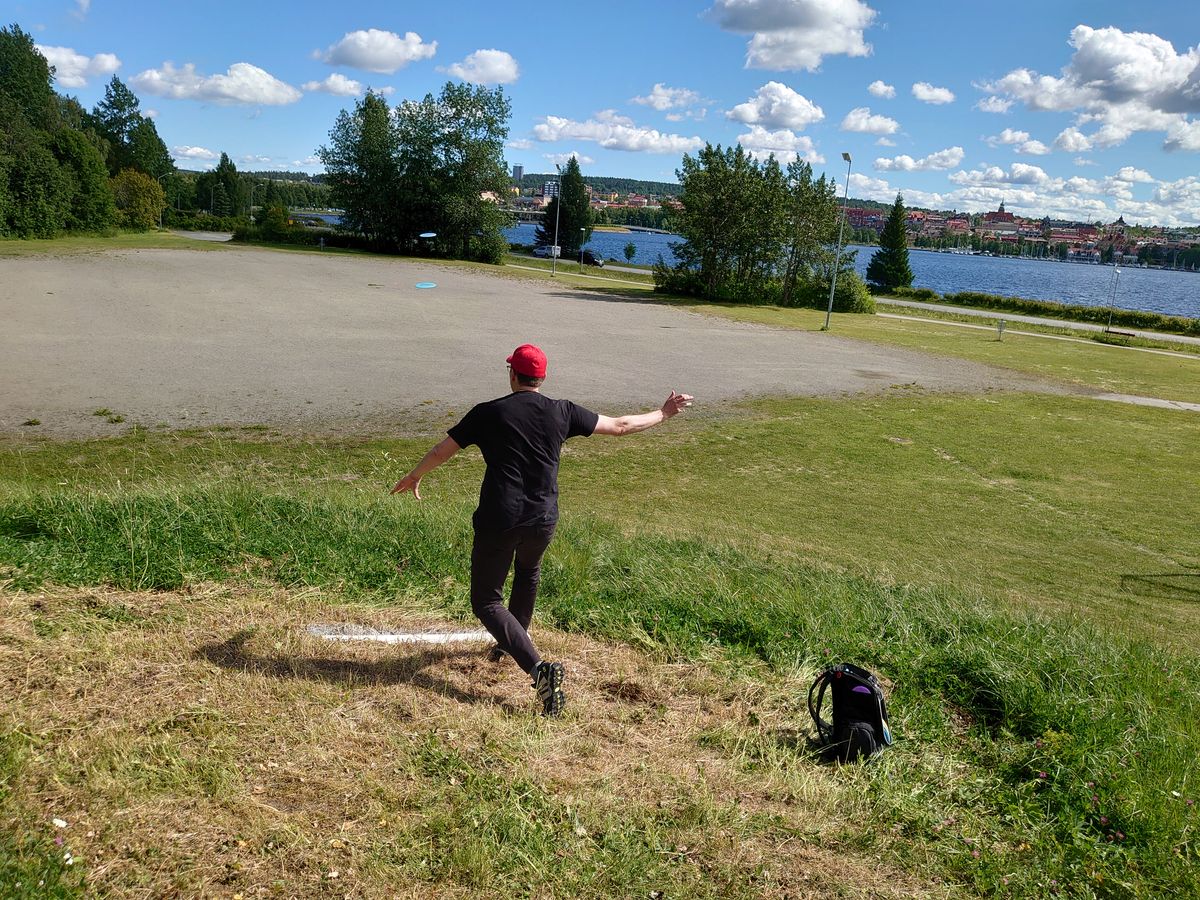 Kast mot korg 8.