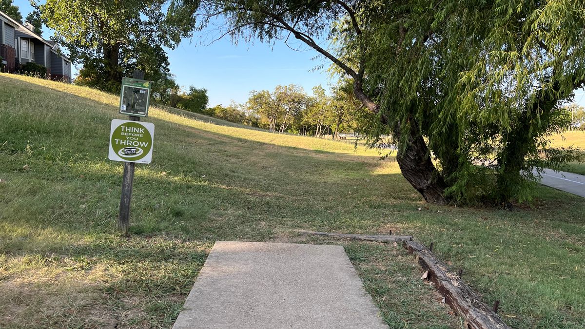 Hole 4