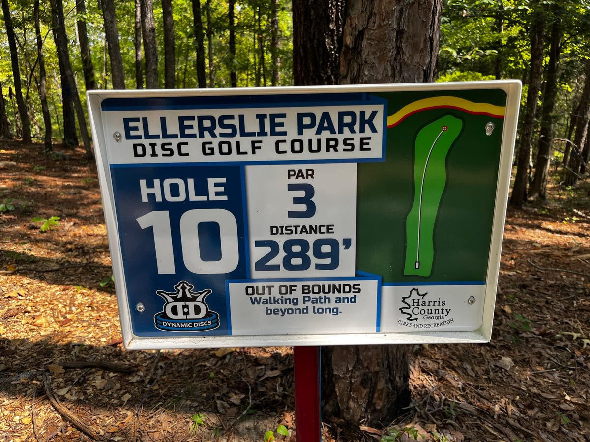 Hole 10 sign