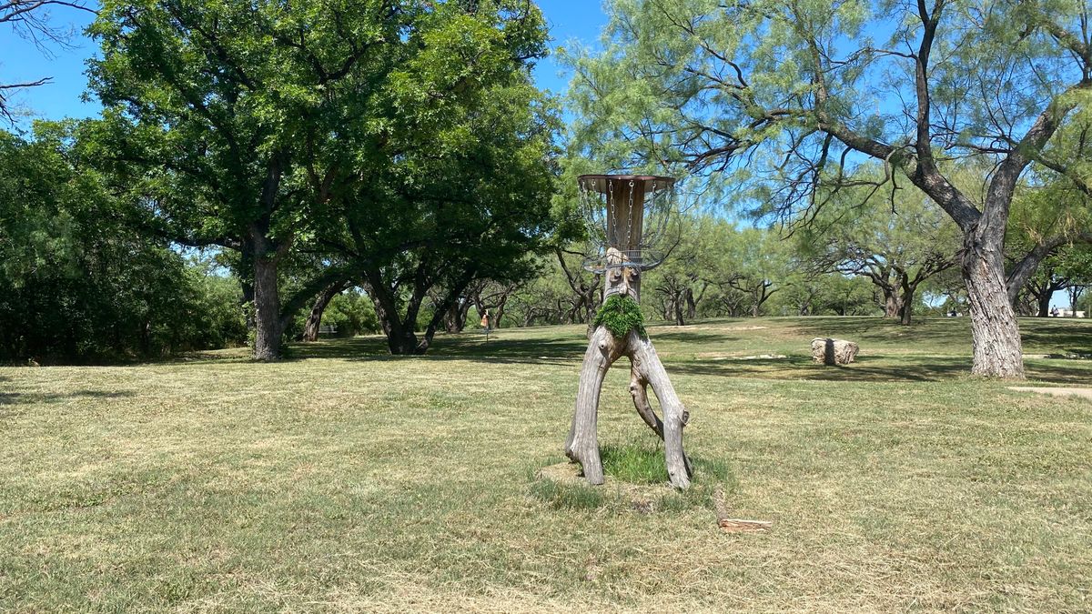Hole 3 - Art