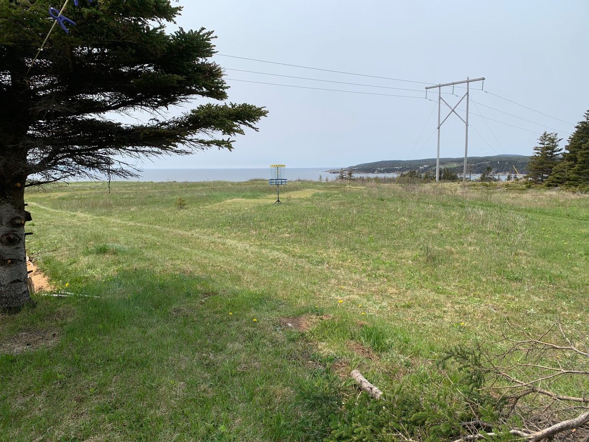 Daves Place - Hole 1 & 9