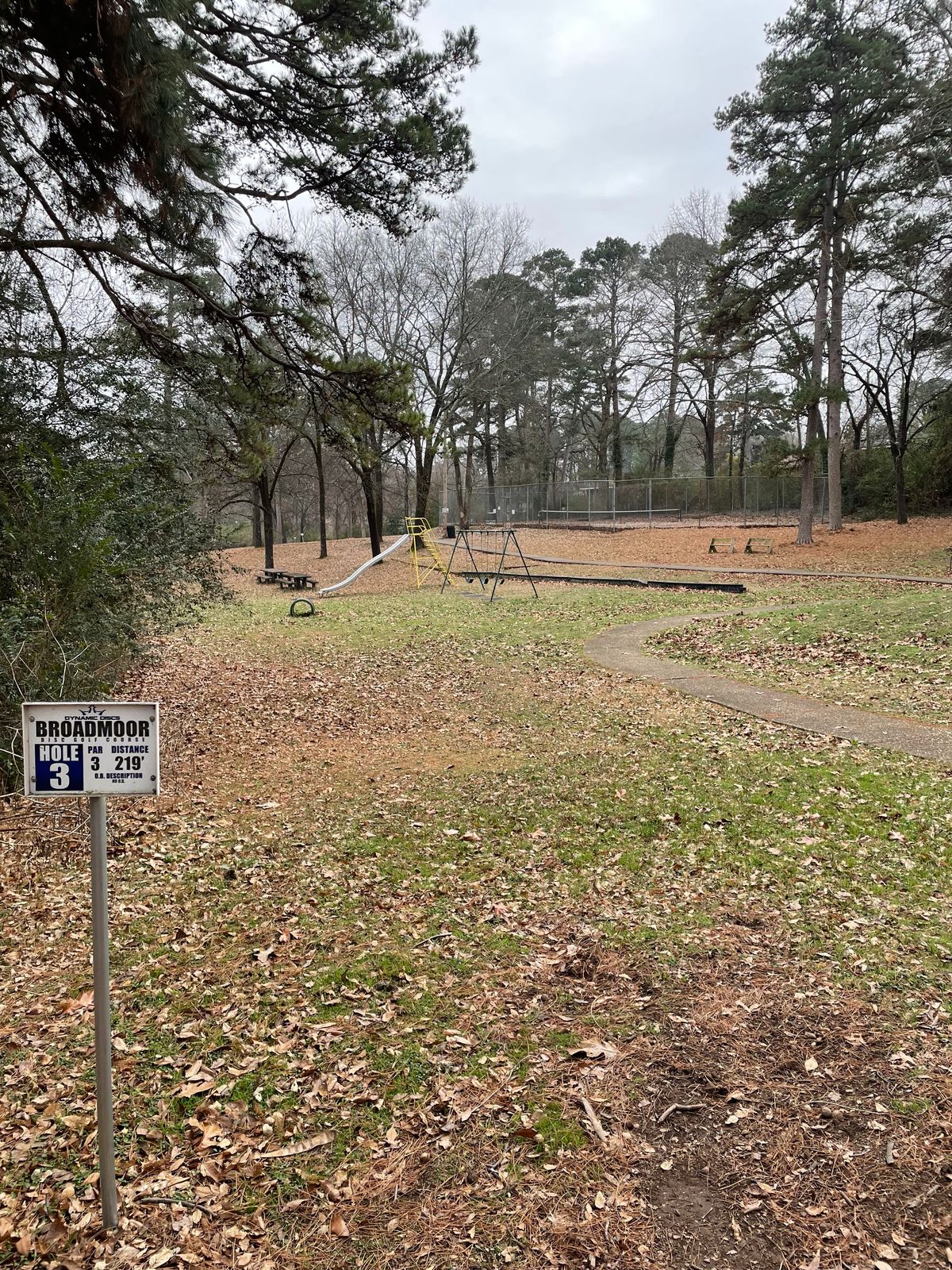 Hole3:  Up to the tennis courts