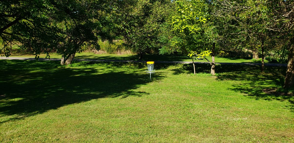 Hole 8 approach