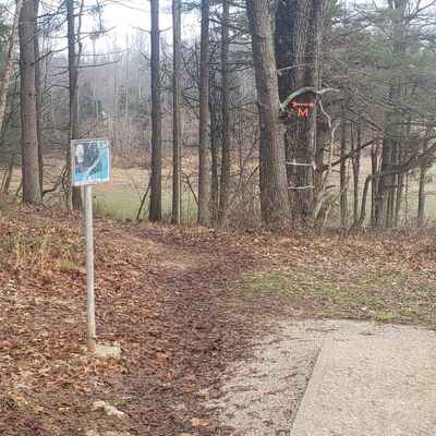 Hole 1 Mando