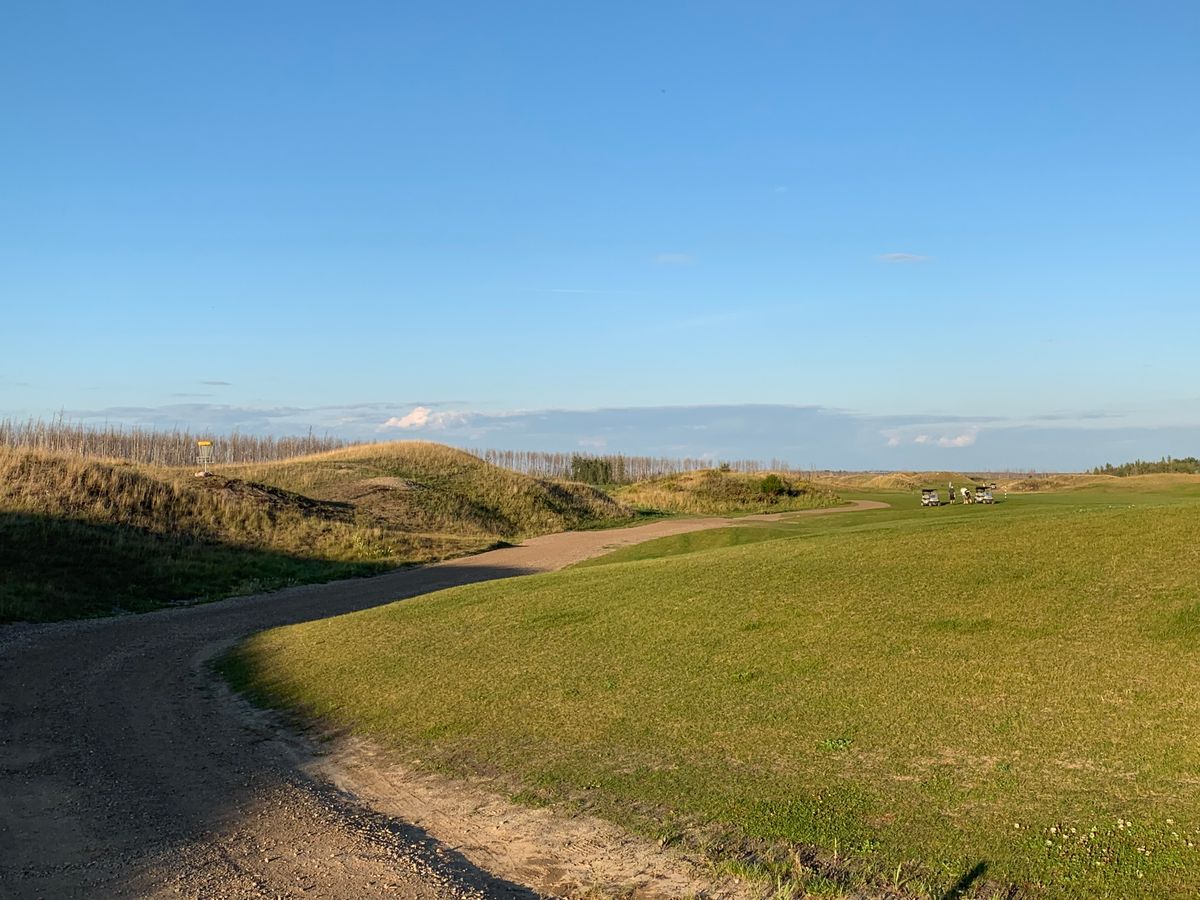 Hole 2 basket