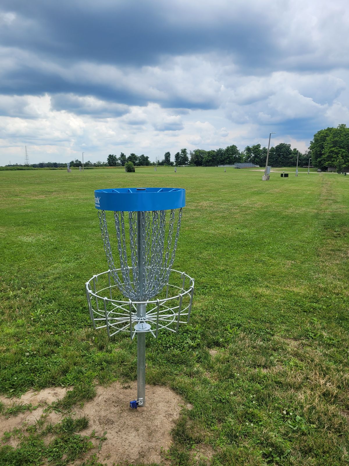 Basket + Hole #8 (LONGEST HOLE)