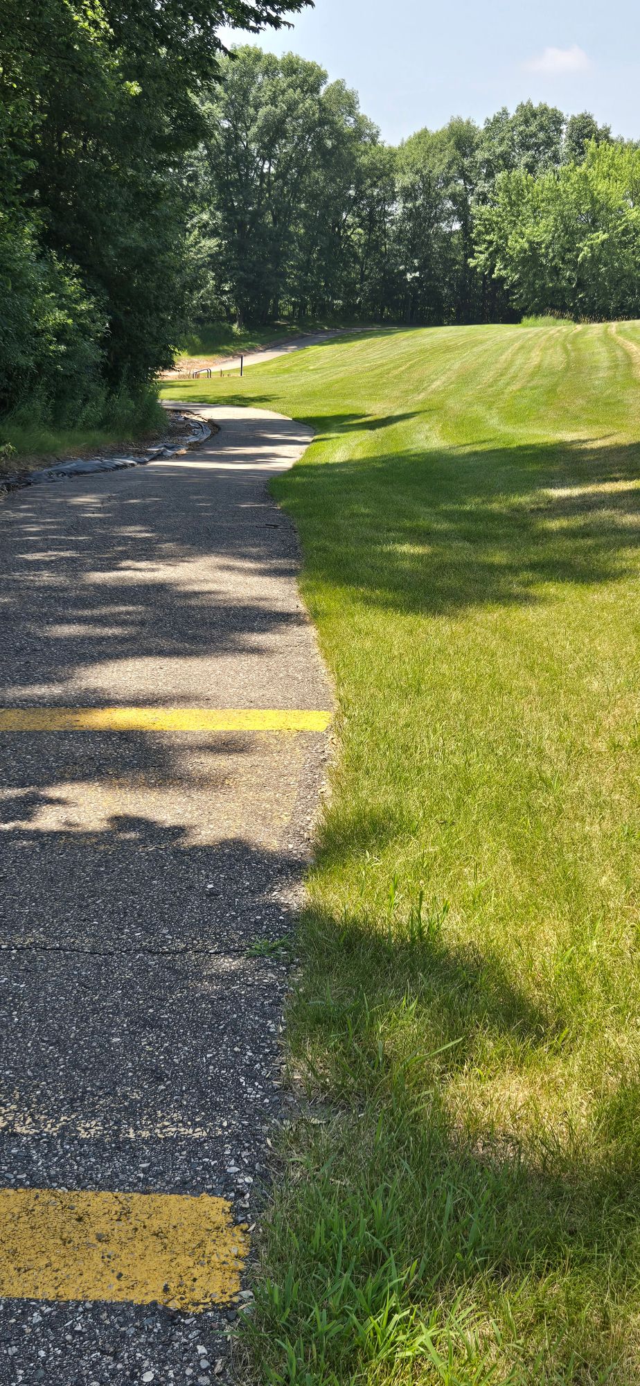 Tee 9
