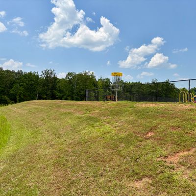 Hole 5 approach
