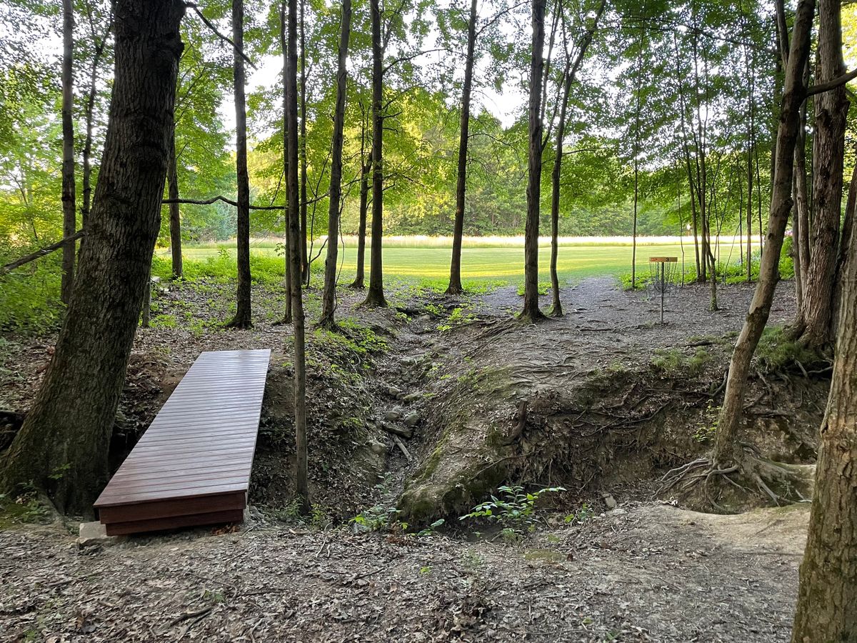 New crossing on hole 3