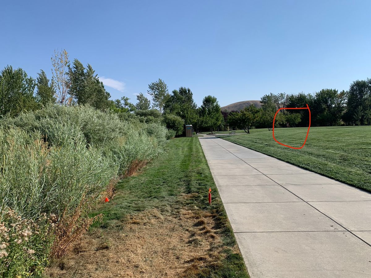 Hole 9. Hilltop on the right.