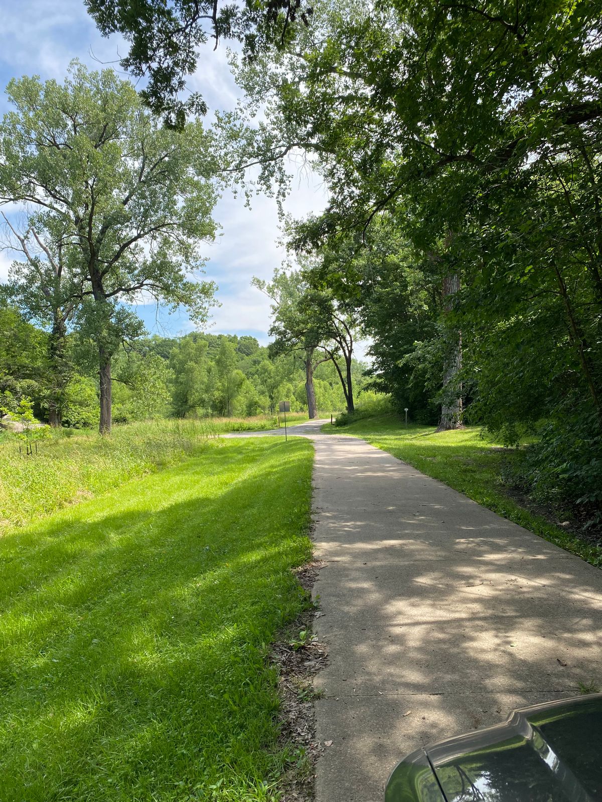 Hole 9 Mid-Fairway