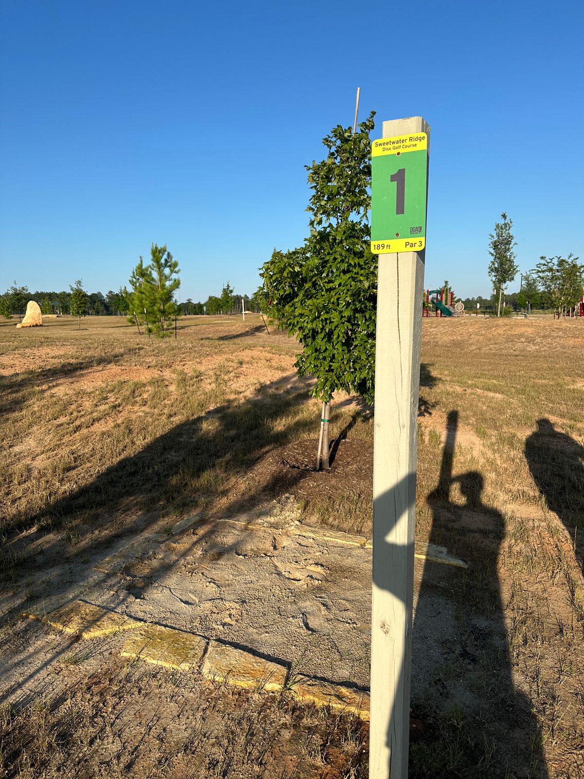 Hole 1 tee sign