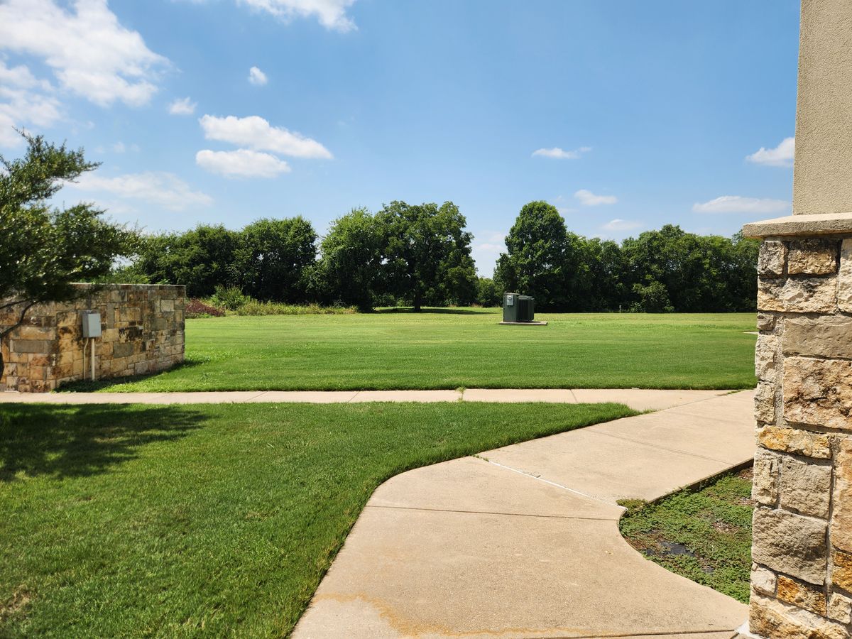 Hole 2 tee