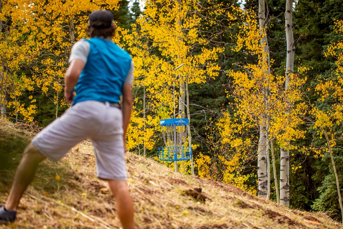 Hole 4 green B position

📸: Kevin Banker || Banker Cinefoto || September 2020