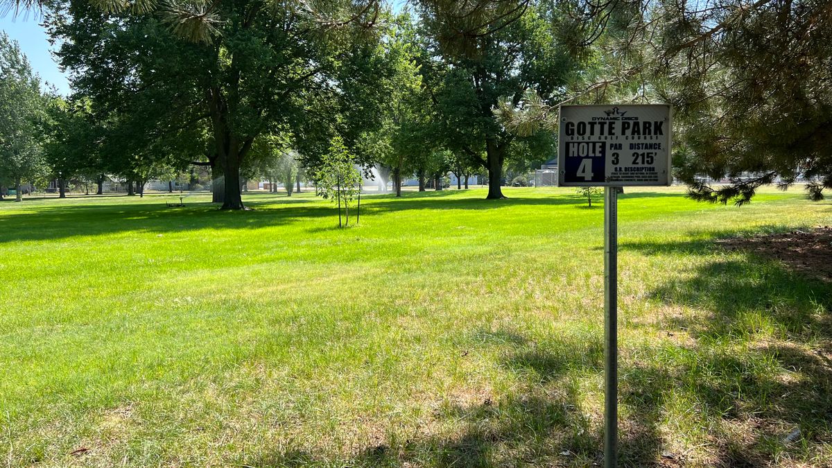 Hole 4