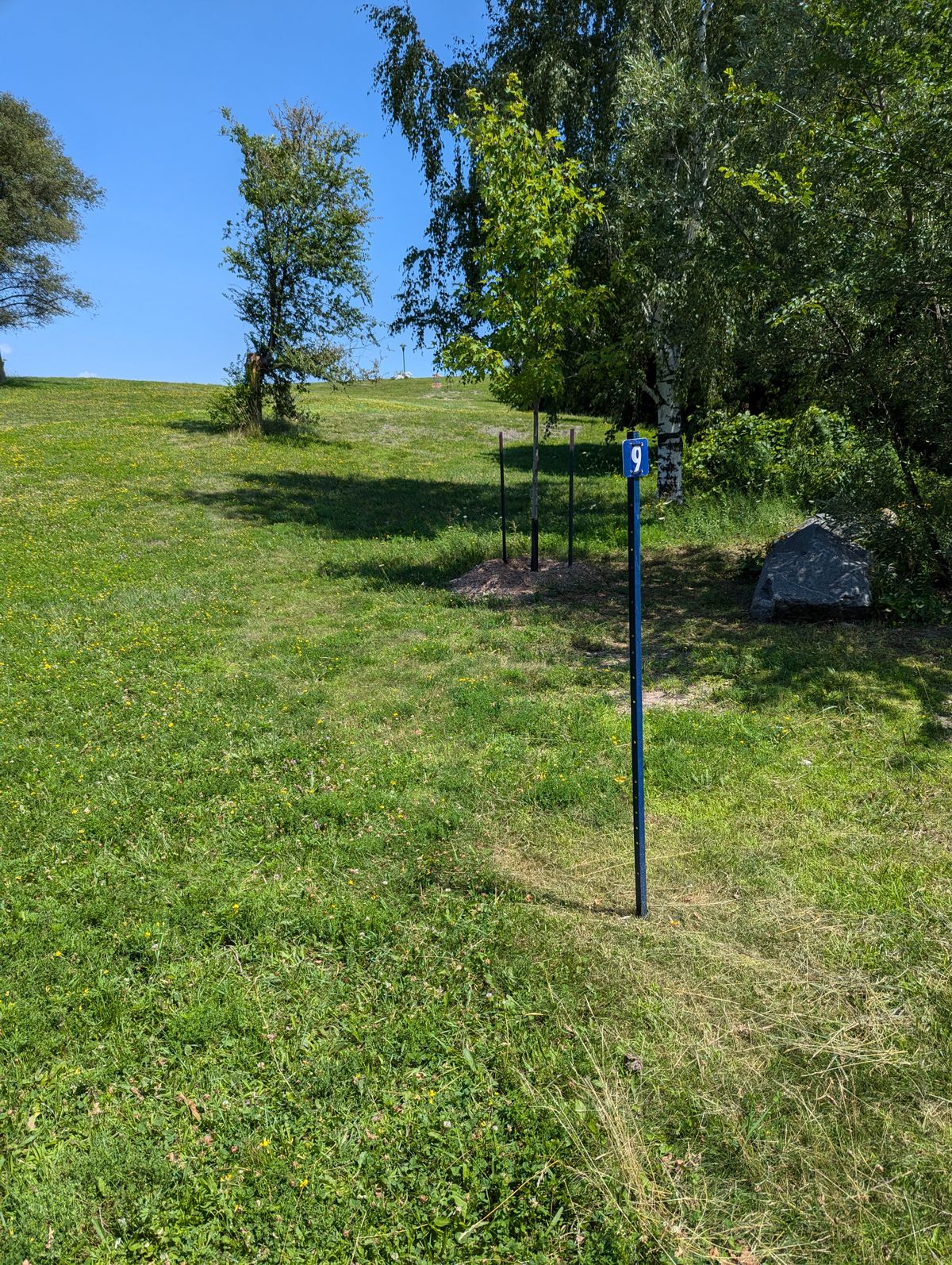 Hole 9 - Long