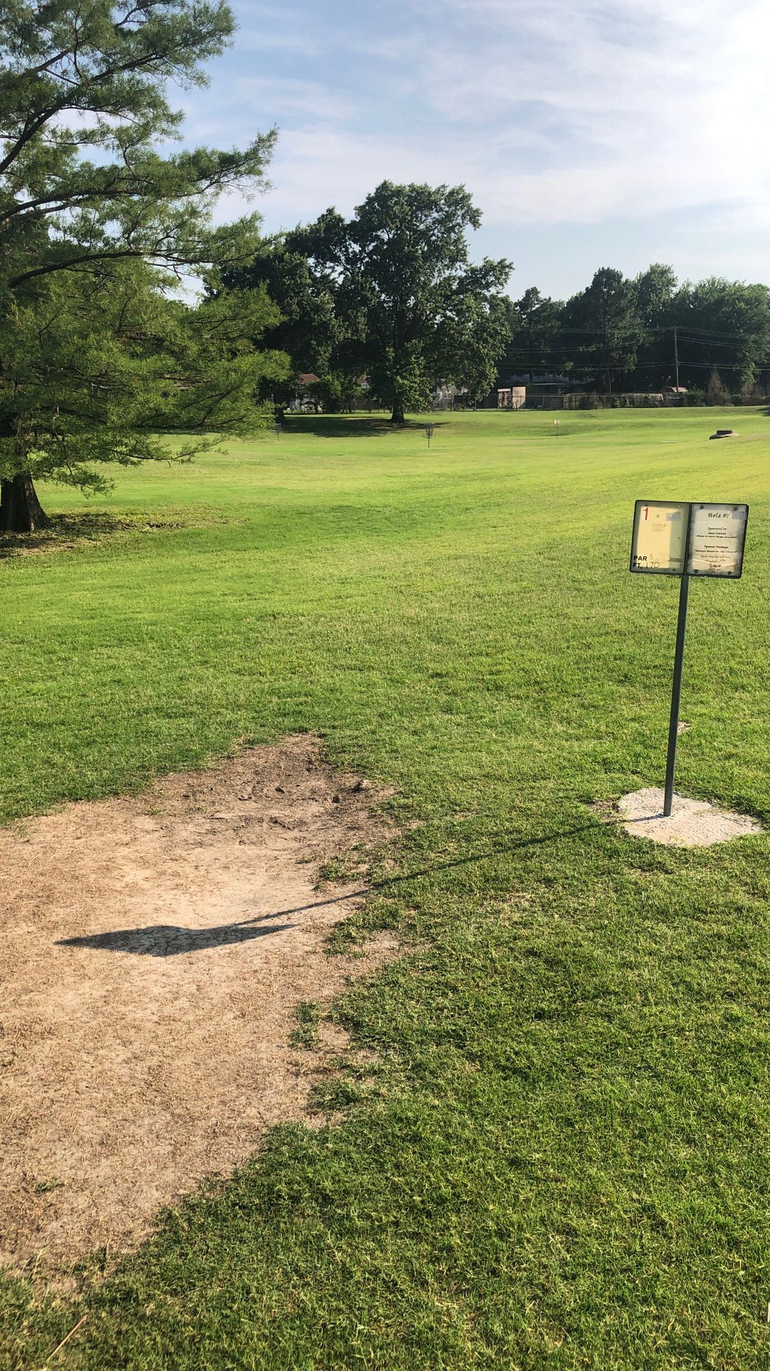 Hole 1 tee