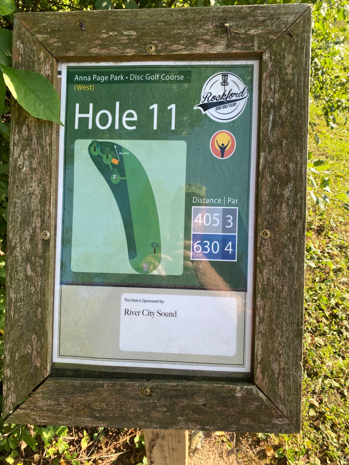 Hole 11 tee sign.