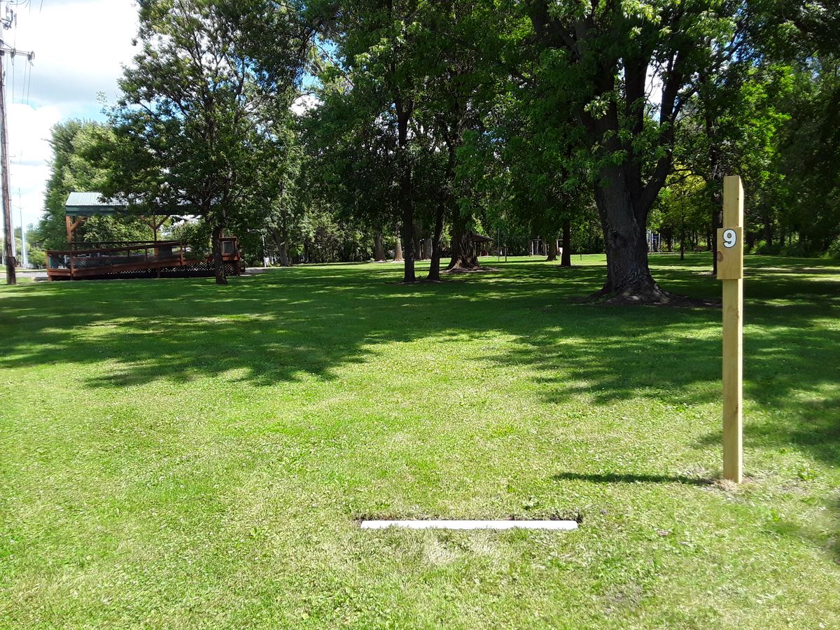 Hole 9 from tee