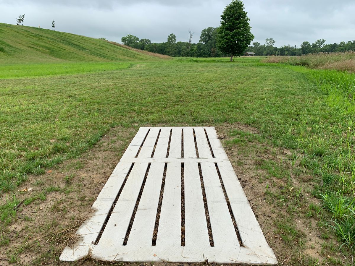 Hole 5 White Tee
