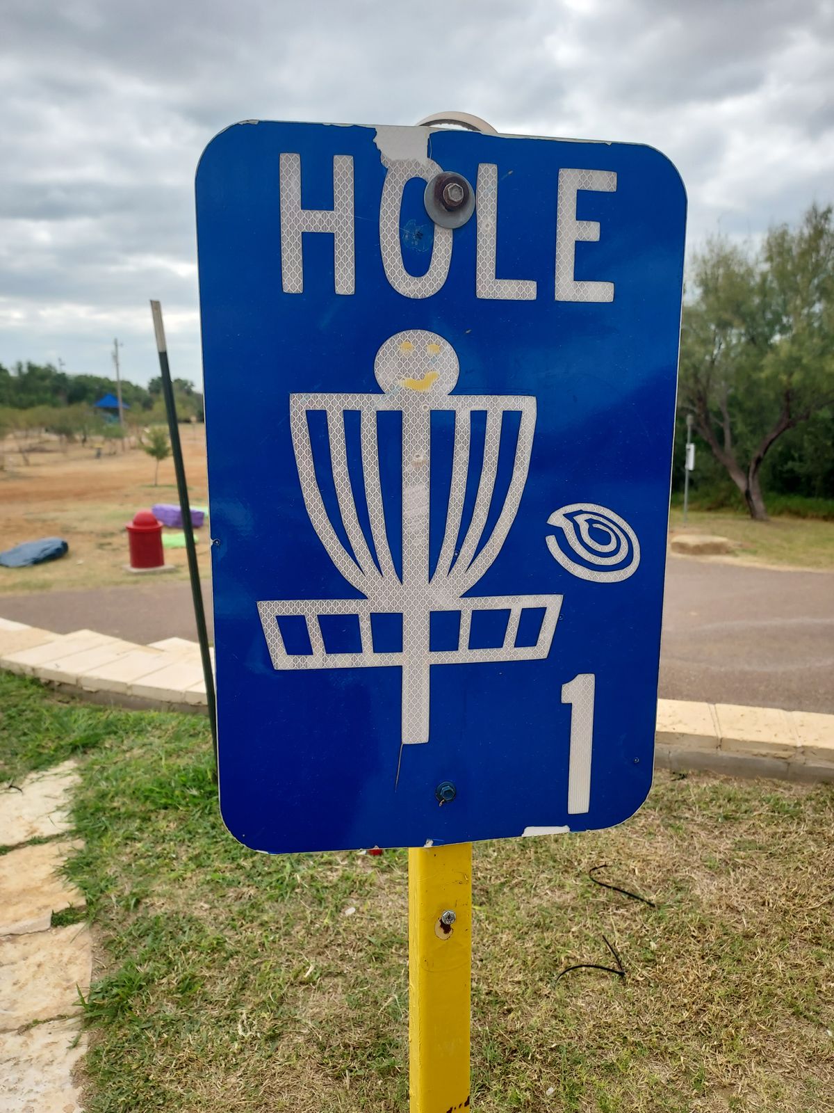 Hole 1 tee sign