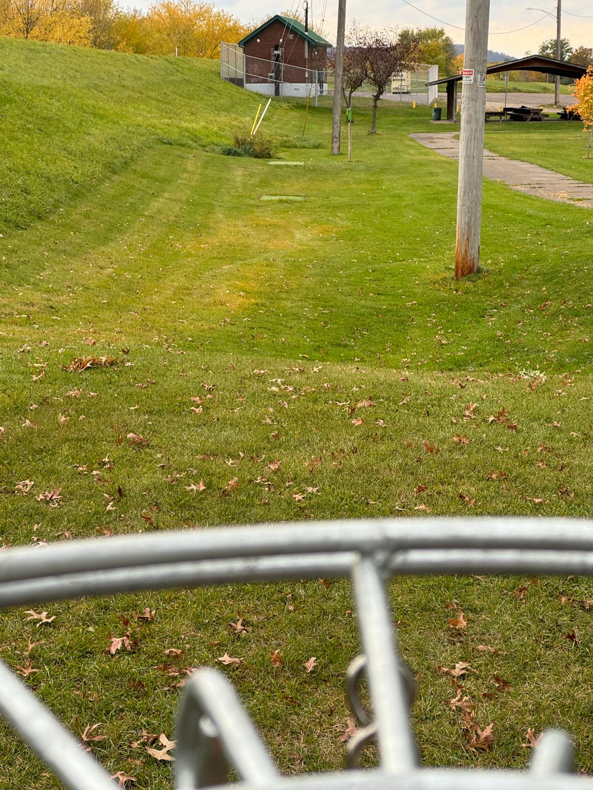 Reverse view of hole nine.