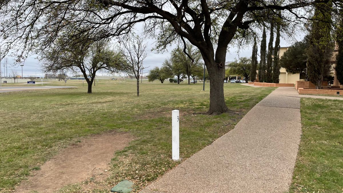 Hole 3