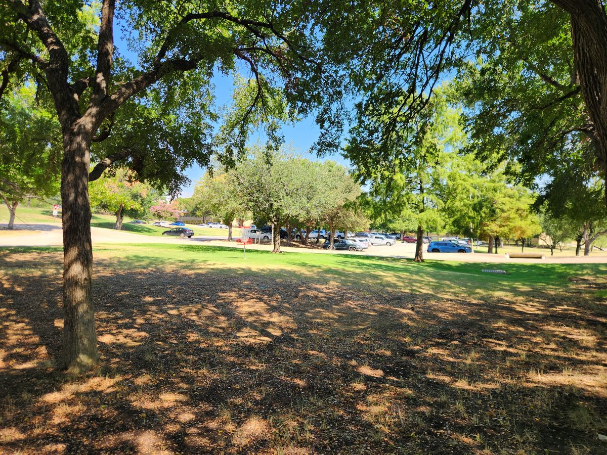 Hole 6 green