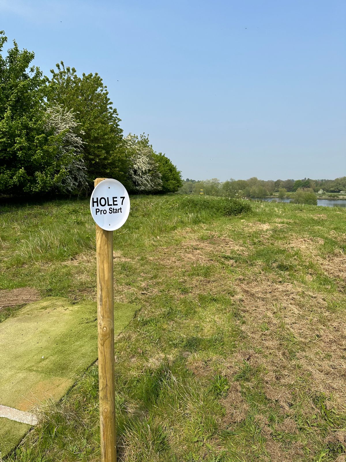 Hole 7 long course tee