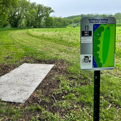 Hole 11 - elevated basket on tractor tires