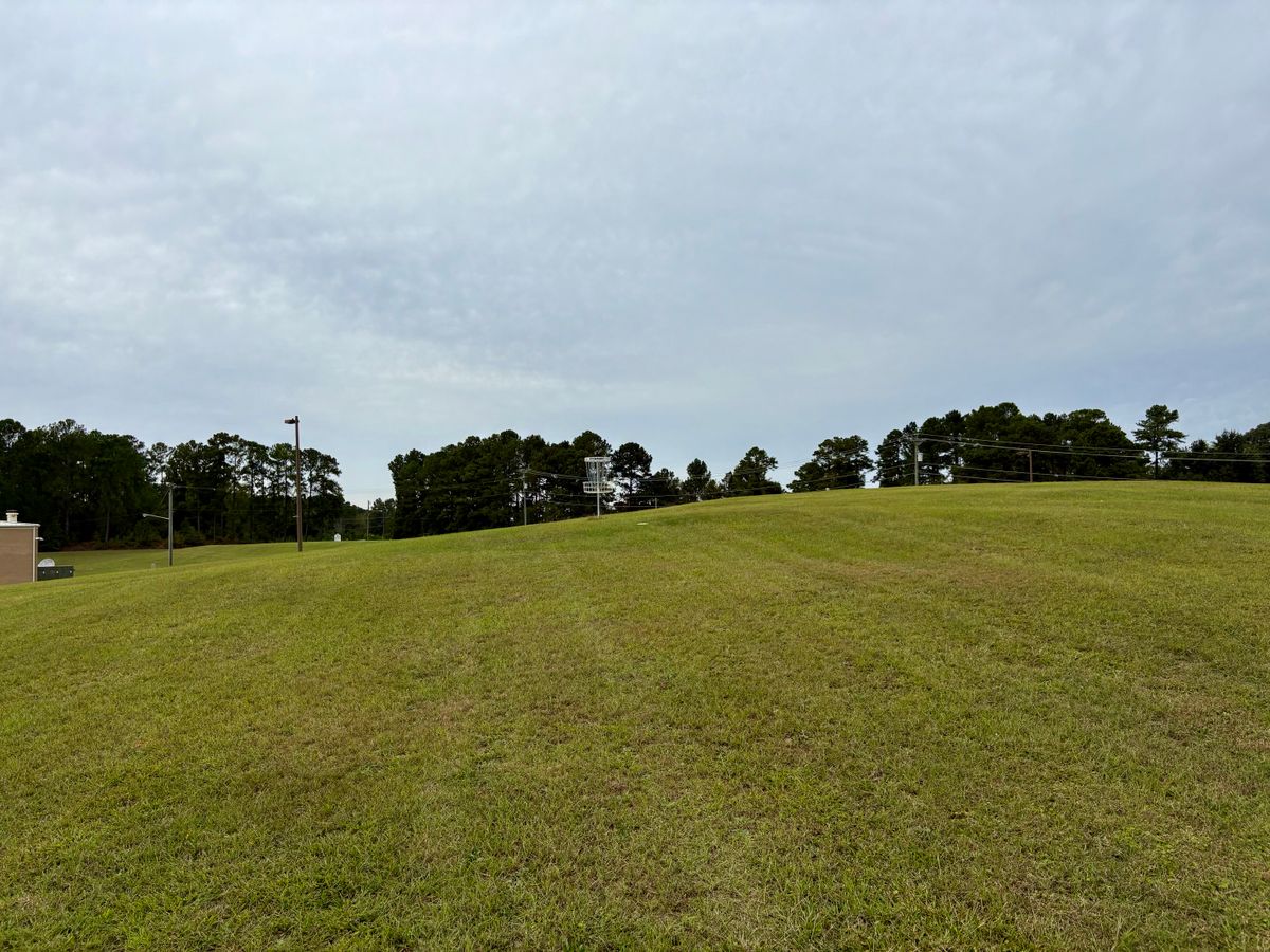 Hole 1 approach